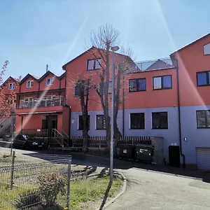 Bambus Zahrada Aparthotel