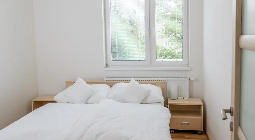 Aparthotel Eliska Tower Apartments Praha