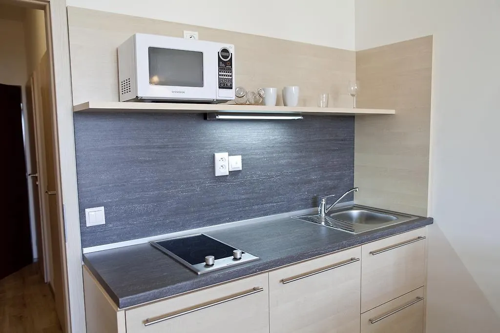 Eliska Tower Apartments Praha Aparthotel